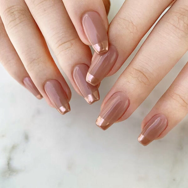 Fake Nails with nude pink base and rose gold tips