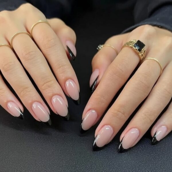 French Nails nude pink black tip almond press on nails